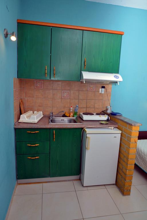 Krystallia Apartments Dassia  Buitenkant foto